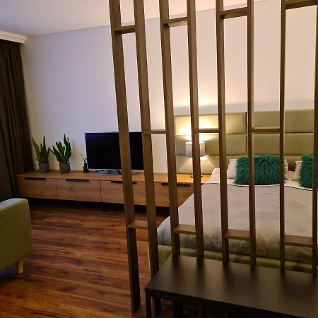 Mona Apartamentai Telšiai Exterior foto